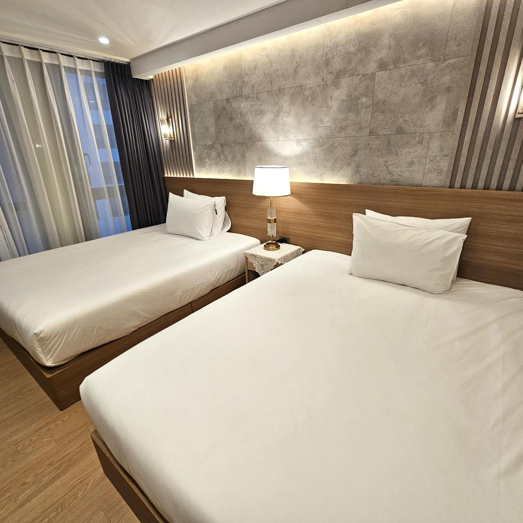 Raviens라비앙즈 Hotell Busan Exteriör bild