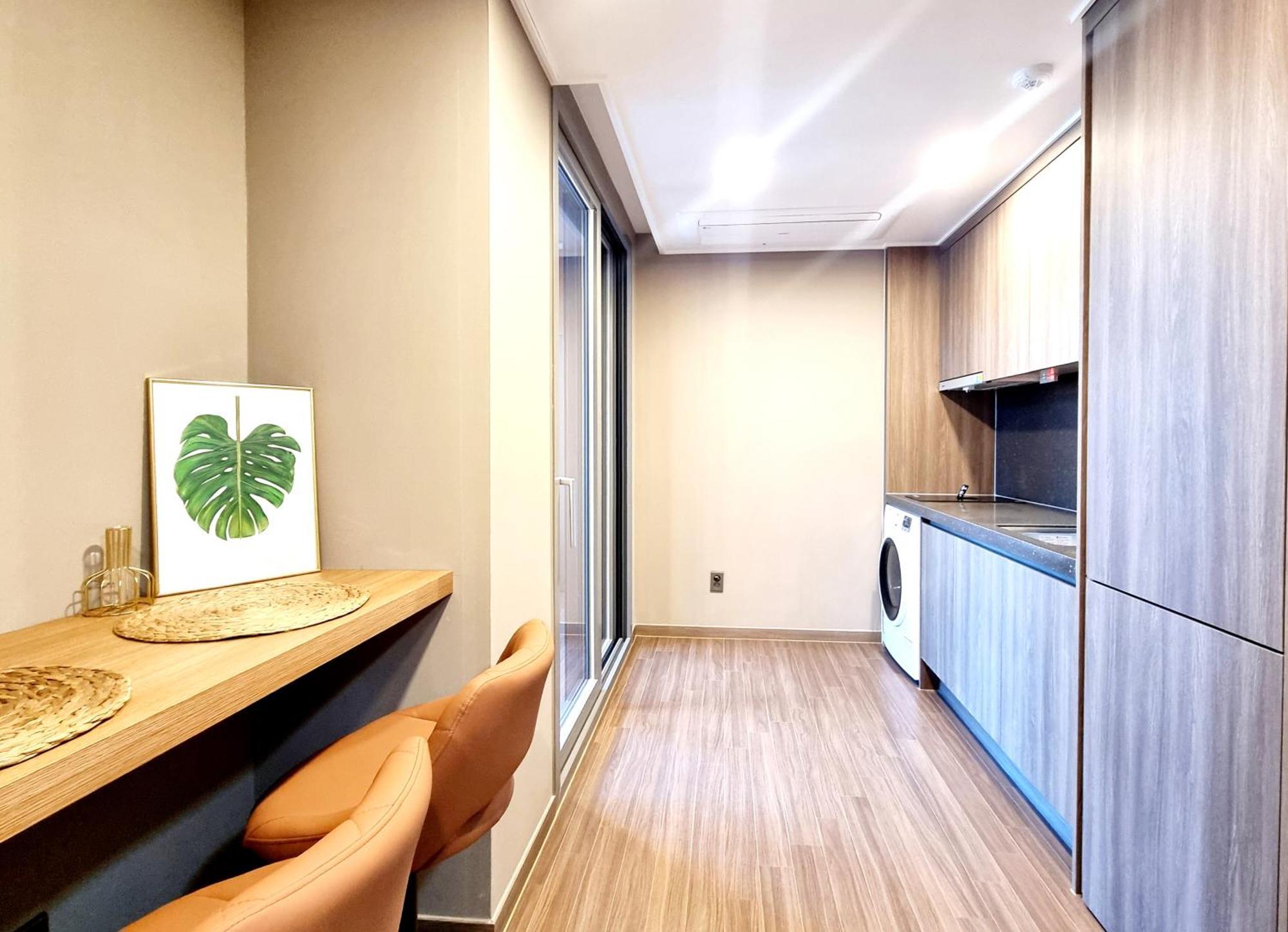 Raviens라비앙즈 Hotell Busan Exteriör bild